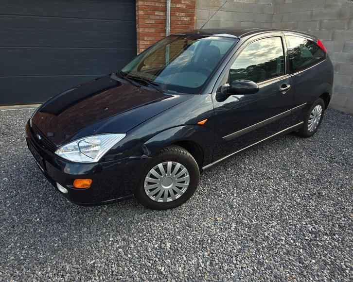 FORD Focus 1.6 ess. (1er propriétaire, Prete a immatriculer), Auto's, Ford, Bedrijf, Focus, Elektrische ramen, Open dak, Benzine