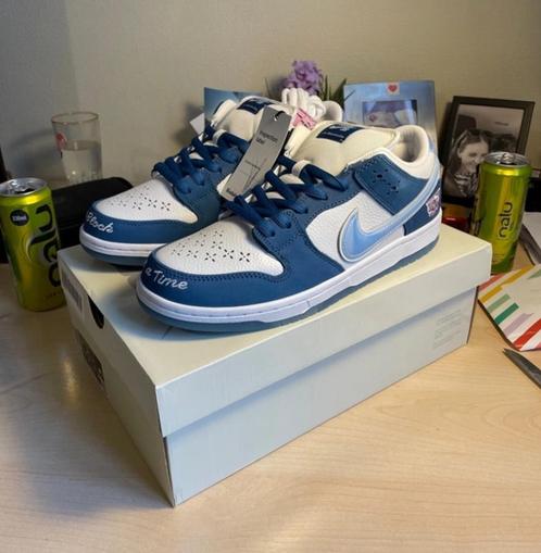 Nike dunk SB Born x raised maat 44, Kleding | Heren, Schoenen, Nieuw, Sneakers, Blauw, Ophalen of Verzenden