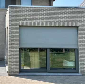 Zonnescreen inbouw elektrisch beschikbaar voor biedingen