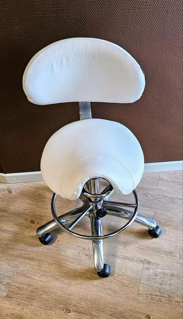 Ergonomische werkstoel met Ergonomische rugsteun  beschikbaar voor biedingen