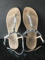 Sandalen met steentjes maat 40, Kleding | Dames, Schoenen, Zo goed als nieuw, Grijs, Vincenzo Ferrara, Sandalen of Muiltjes