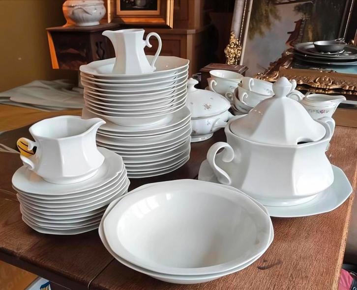 Service de table 36 pièces WINTERLING MARKTLEUTHEN BAVARIA, Antiquités & Art, Antiquités | Services (vaisselle) complet, Enlèvement