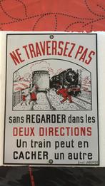 Plaque émaillée "Ne traversez pas" - émail Laborde, Collections, Envoi, Comme neuf, Panneau publicitaire