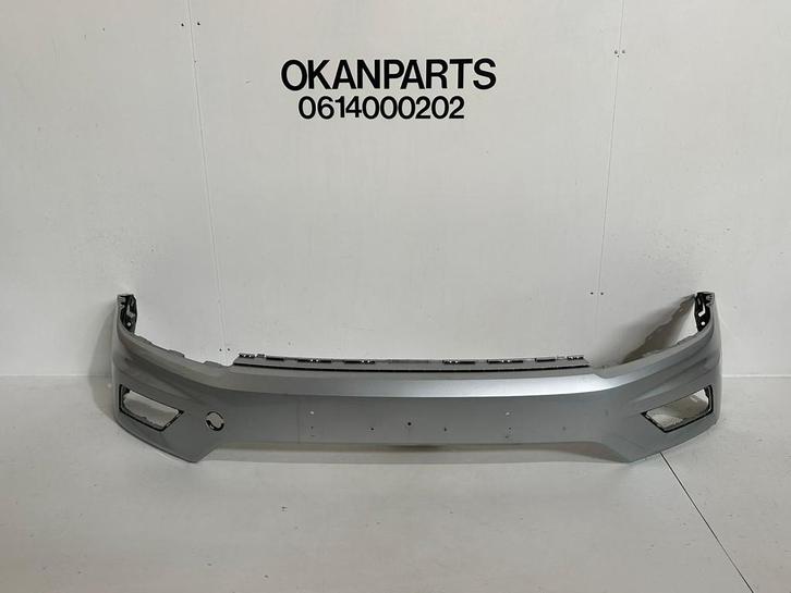 VW Volkswagen Tiguan 5NA voorbumper 5NA807221, Auto-onderdelen, Carrosserie, Bumper, Volkswagen, Voor, Gebruikt