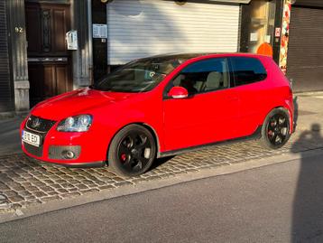 VW golf GTi 2.0turbo Essence 250cv ETAT PARFAiT MECHANiQUE, Autos, Rouge, 200 kW, 4 cylindres, Essence
