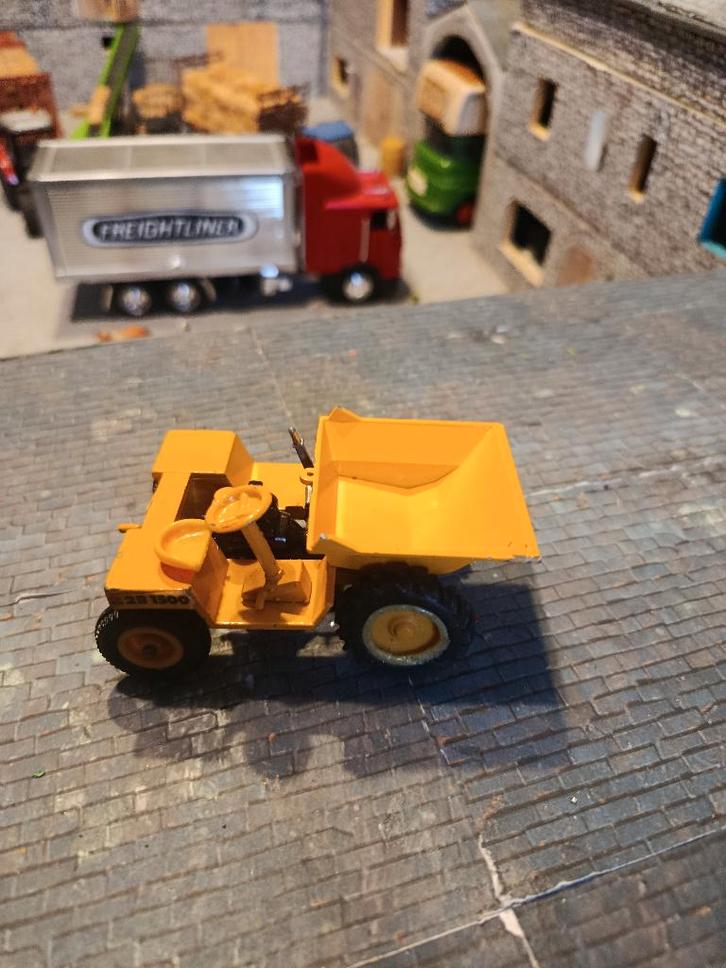 Dumper Sanderson Winget 2B1500 Britains 1980, Hobby & Loisirs créatifs, Voitures miniatures | 1:32, Utilisé, Tracteur et Agriculture