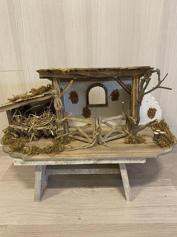 Kerstdecoratie : kerststal beschikbaar voor biedingen