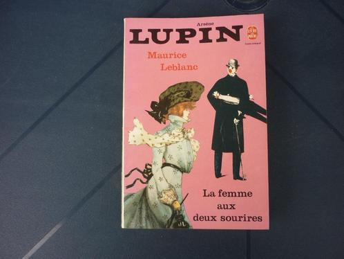 Livre Poche - Arsène Lupin - La femme aux deux sourires, Boeken, Detectives, Gelezen, Ophalen of Verzenden