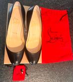 Louboutins m37 middelhoge hak, Kleding | Dames, Pumps, Zwart, Ophalen of Verzenden, Christian Louboutin