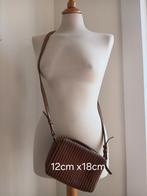 Kleine lederen handtas, Enlèvement, Sac à main