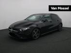 Mercedes-Benz A 220 LAUNCH EDITION AMG LINE +PTS+NIGHTPACK+M, Stof, Euro 6, Zwart, Bedrijf