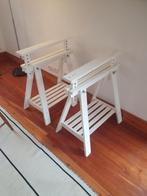 Twee witte schragen met verstelbare hoogte, Ophalen, Gebruikt