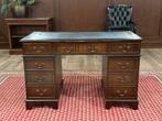 Klassiek Engels bureau #548, Ophalen of Verzenden, Zo goed als nieuw, Bureau