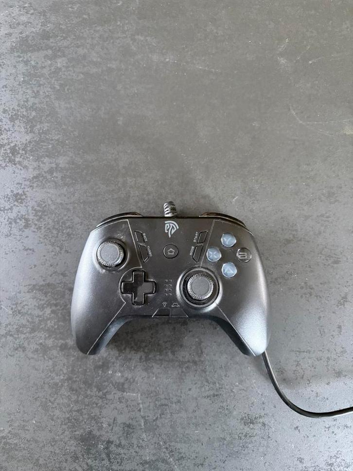 Manette de jeu en bon état – Idéale pour smartphone & PC, Games en Spelcomputers, Spelcomputers | Overige, Gebruikt, Ophalen of Verzenden