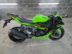 ZX6R KAWASAKI NEUVE 2024 300KM, Motos, Motos | Kawasaki, 600 cm³, Super Sport, Particulier, 4 cylindres