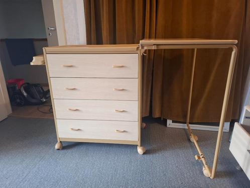 Luier en wastafel baby, Kinderen en Baby's, Badjes en Verzorging, Zo goed als nieuw, Overige typen, Overige merken, Ophalen