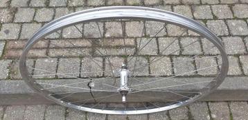 Fiets voorwielen 28, 24 inch en oma fiets voorwiel 28, Fietsen en Brommers, Ophalen of Verzenden