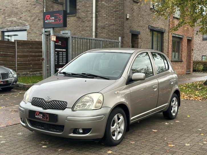 Toyota Yaris 1.3i - Apple Carplay - Proper auto, Auto's, Toyota, Bedrijf, Te koop, Yaris, ABS, Airbags, Alarm, Android Auto, Apple Carplay
