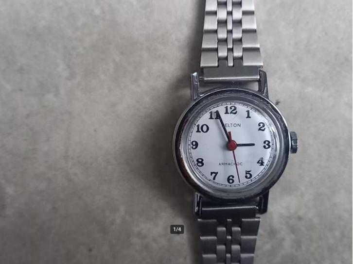 Montre ancienne mécanique à remontage manuel pour femme, Bijoux, Sacs & Beauté, Montres | Femmes, Utilisé, Montre-bracelet, Autres marques