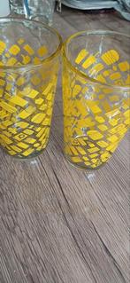 lot 2 grands verres Quick chopes, Verzamelen, Glas en Drinkglazen, Ophalen of Verzenden, Zo goed als nieuw, Frisdrankglas