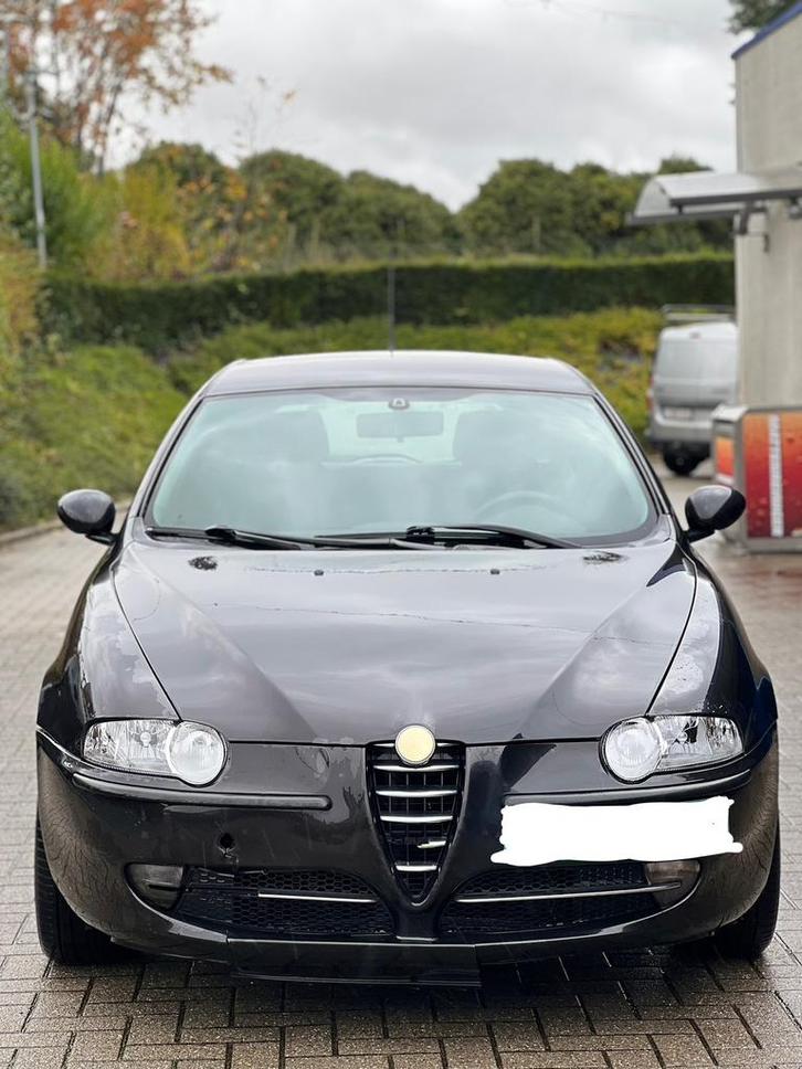 Alfa Romeo 147 1,6 benzine EURO4, GEKEURD vvk, 74dkm, airco, Auto's, Alfa Romeo, Particulier, Benzine, Euro 4, Berline, 5 deurs