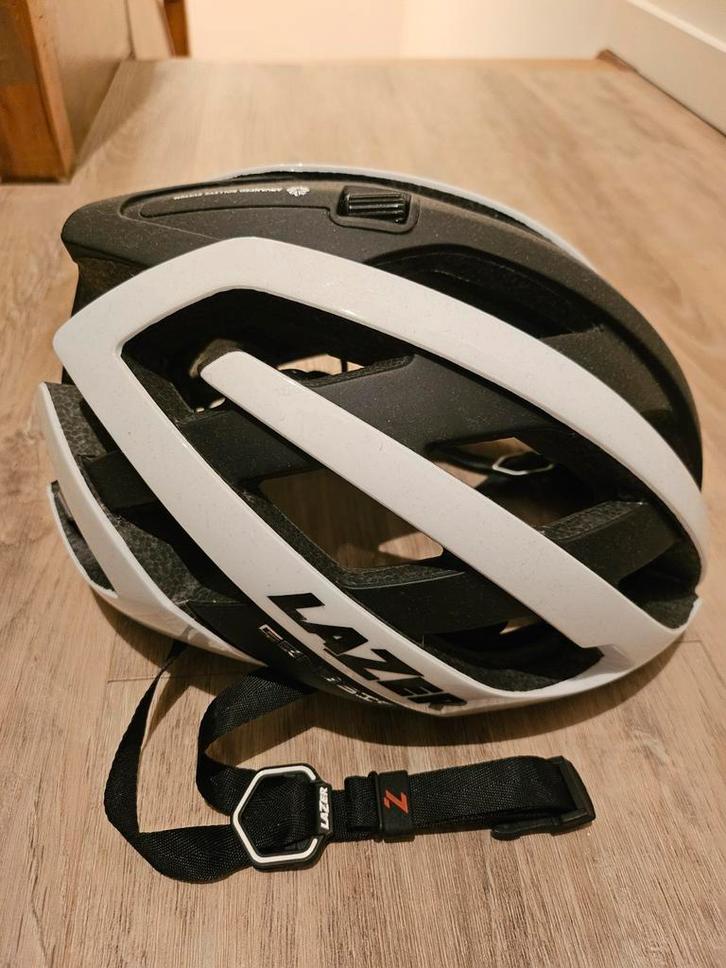 Fietshelm lazer, Fietsen en Brommers, Fietsaccessoires | Fietshelmen, Zo goed als nieuw, Ophalen