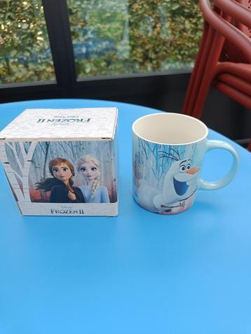 Disney. Porseleinen mok. FROZEN II. Olaf Mug. Hoogte: 10 cm. beschikbaar voor biedingen