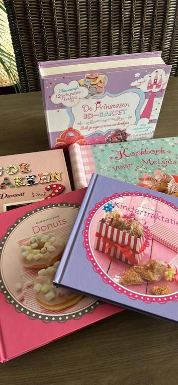  Bakplezier voor kinderen – 5-delige kookboekenbundel  beschikbaar voor biedingen