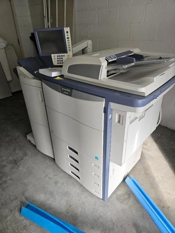 Kopiermachine beschikbaar voor biedingen