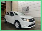 Dacia Sandero 1.2i benzine * Airco *, Auto's, Euro 5, Stof, 4 cilinders, Wit