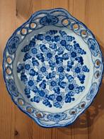 TRÈS BEAUX PLATS DÉCORATIFS EN PORCELAINE BLEUE EN PARFAIT É, Divers, Lots de brocante, Enlèvement ou Envoi, Comme neuf