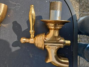 
Messing waterkraan – klassiek design met hendel beschikbaar voor biedingen