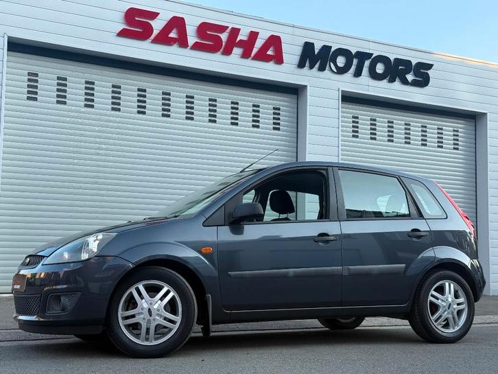 Ford Fiesta 1.3 Benzine | Airco | 42.000 KM | 12MGarantie, Autos, Ford, Entreprise, Achat, Fiësta, ABS, Airbags, Air conditionné