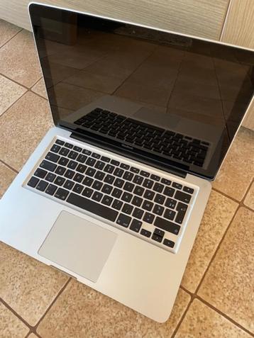 Apple MacBook uit 2010 - opstartprobleem - 25 euro beschikbaar voor biedingen