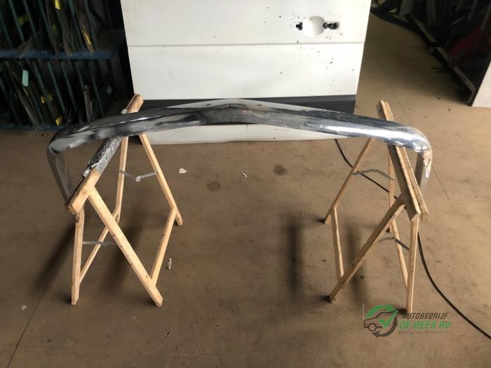 Voorbumper van een Opel Monza, Auto-onderdelen, Carrosserie, Bumper, Opel, Gebruikt, 3 maanden garantie, Ophalen of Verzenden