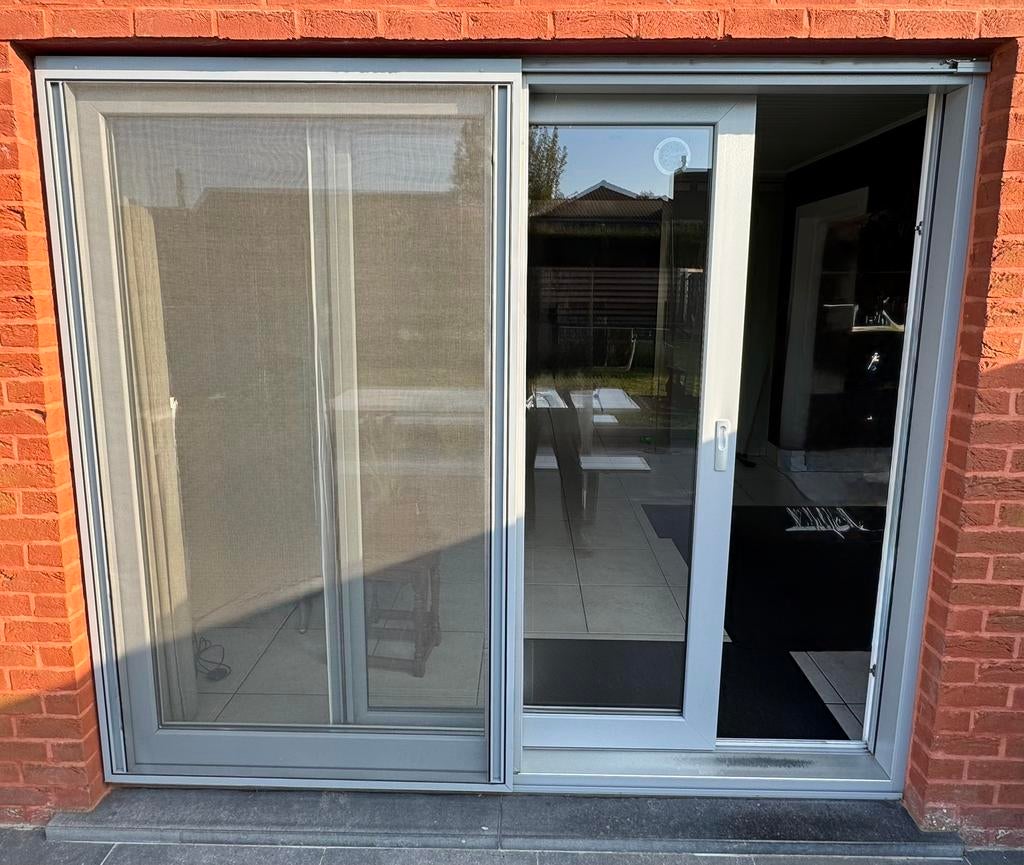 PVC schuifraam, Ophalen, Kunststof, Gebruikt, 225 cm of meer