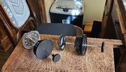 1 Pistons Cafetiere French press ( Un seul ), Afneembaar waterreservoir, Overige modellen, Gemalen koffie, Ophalen of Verzenden