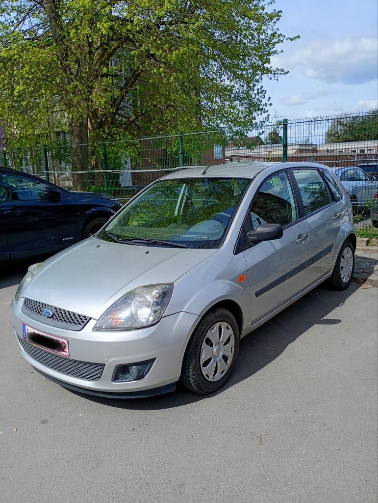 Belle Ford Fiesta prête à immatriculer, Auto's, Ford, Particulier, Boordcomputer, Elektrische ramen, Benzine, 5 deurs
