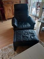 Lederen Relax zetel met bijhorende voetbank, Ophalen, Modern 80's, Gebruikt, Eenpersoons