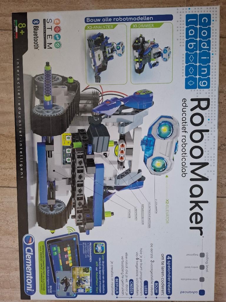 Robomaker: robot bouwen en programmeren, Ophalen, Zo goed als nieuw, Bouwen