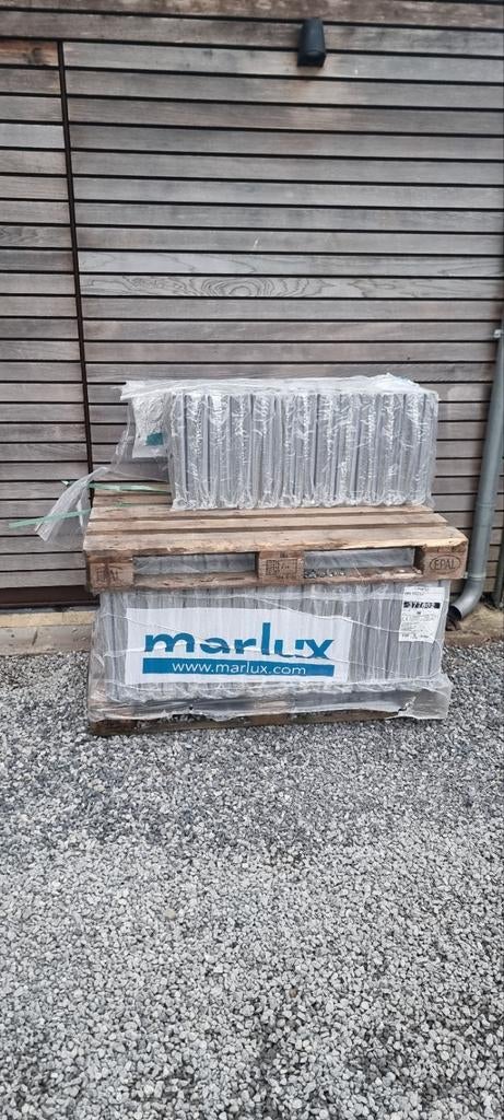Dalle marlux

40x40x3,5, Jardin & Terrasse, Enlèvement