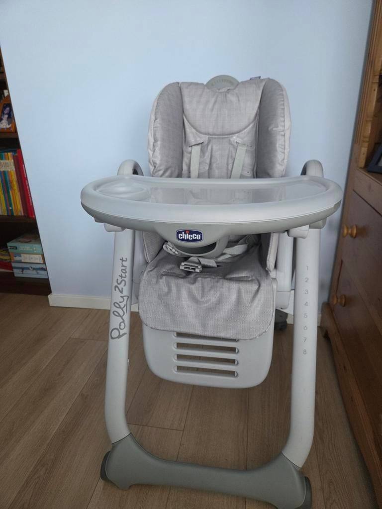 Chaise haute Chicco, Comme neuf, Chaise pliante, Ceinture(s)