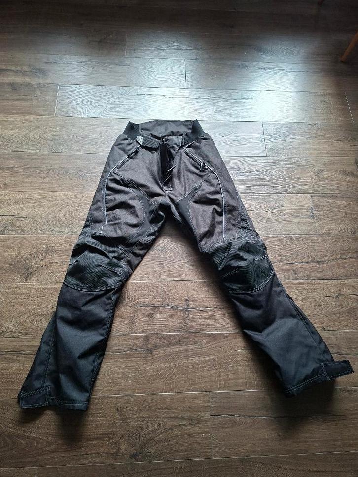 Motobroek maat XXL MD Fieldsheer met binnenbroek, Motos, Vêtements | Vêtements de moto, Pantalon | textile, Hommes, Seconde main
