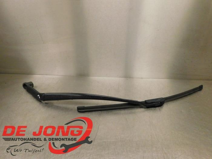 Ruitenwisserarm voor van een Mazda CX-5, Gebruikt, -, -, Ophalen of Verzenden