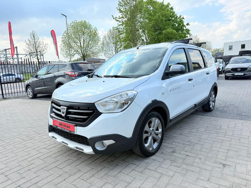 Dacia Lodgy 1.2TCe 2016 1j Garantie, Auto's, Dacia, ABS, Lodgy, Bedrijf, Te koop
