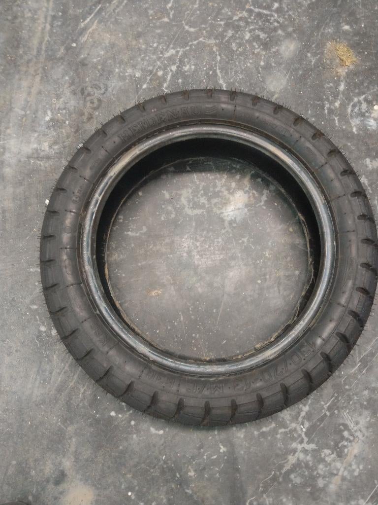 Buitenband Merk Heidenau 130/70-13 M/C 630 K66, Fietsen en Brommers, Brommeronderdelen | Scooters, Ophalen, Zo goed als nieuw