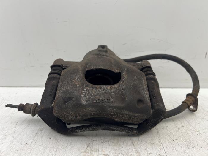 Etrier de frein (pince) avant gauche d'un Toyota Aygo, Autos : Pièces & Accessoires, Freins & Transmission, Toyota, Utilisé, 3 mois de garantie