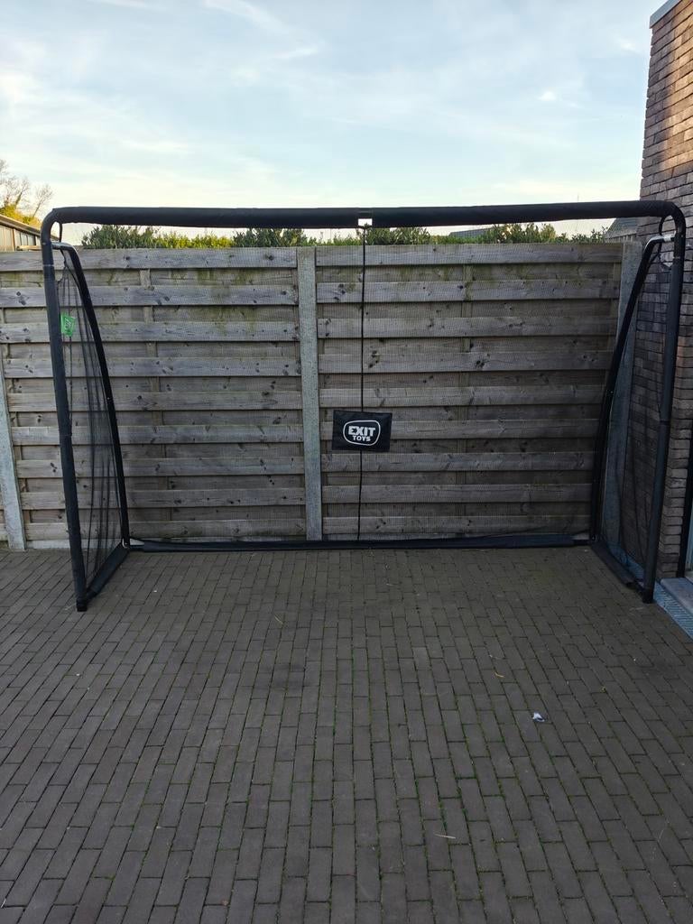 Voetbaldoel. 3m breed x 2m hoog,Zeer goede staat., Ophalen of Verzenden