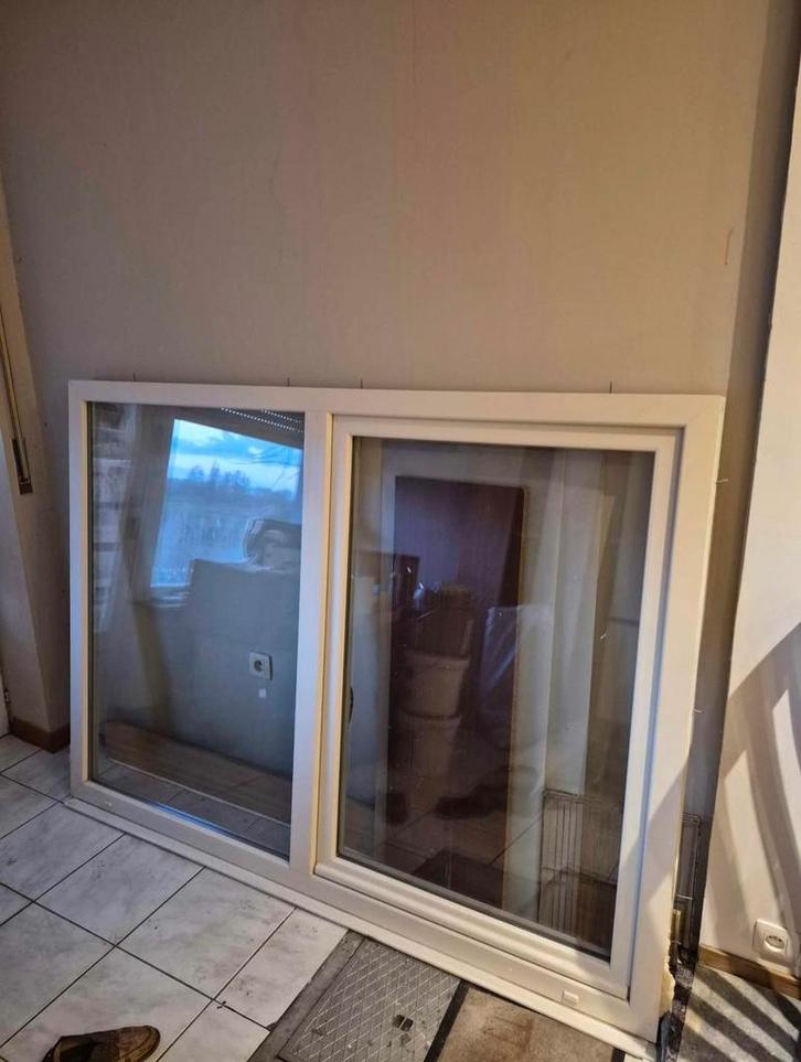 Fenêtre en PVC 192x139 - double vitrage - « Nouveau prix  1, Bricolage & Construction, Vitres, Châssis & Fenêtres, Utilisé, Autres types