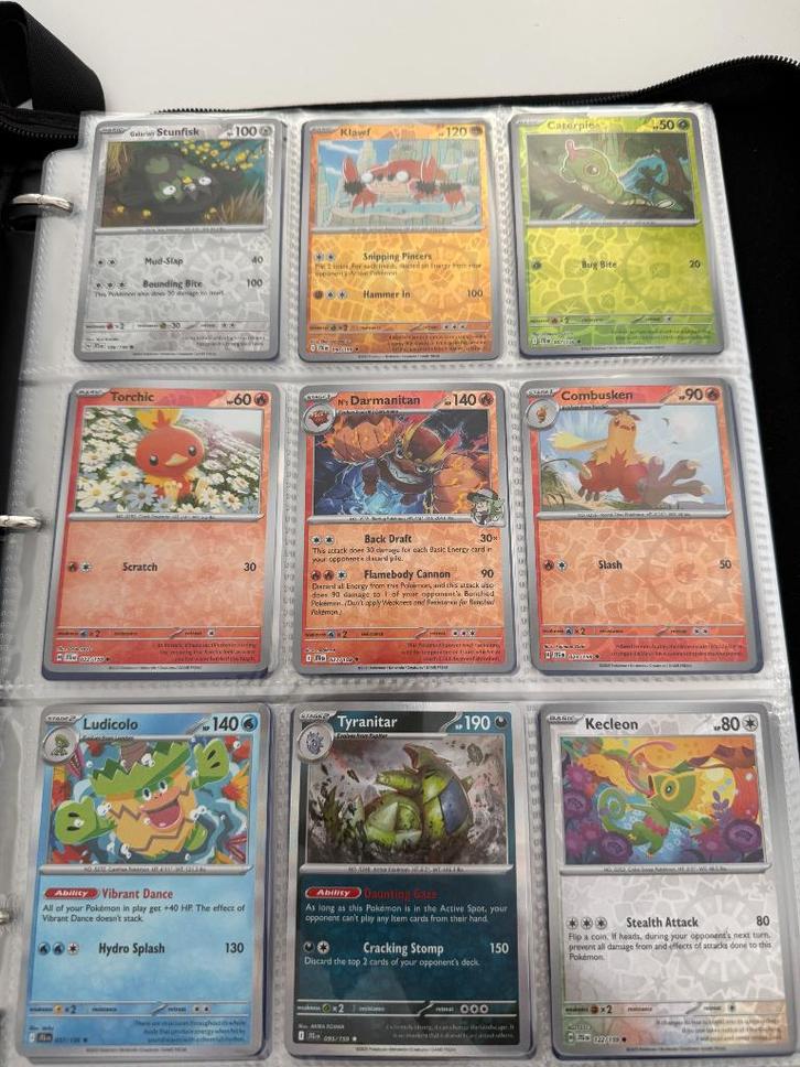 Collectie Pokemon kaarten in perfecte staat te koop!!, Hobby en Vrije tijd, Verzamelkaartspellen | Pokémon, Nieuw, Meerdere kaarten